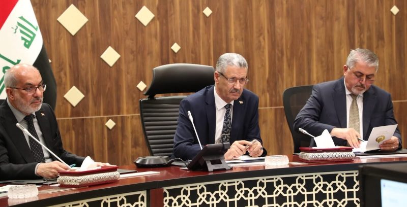 Iraq begins nationwide production shutdowns